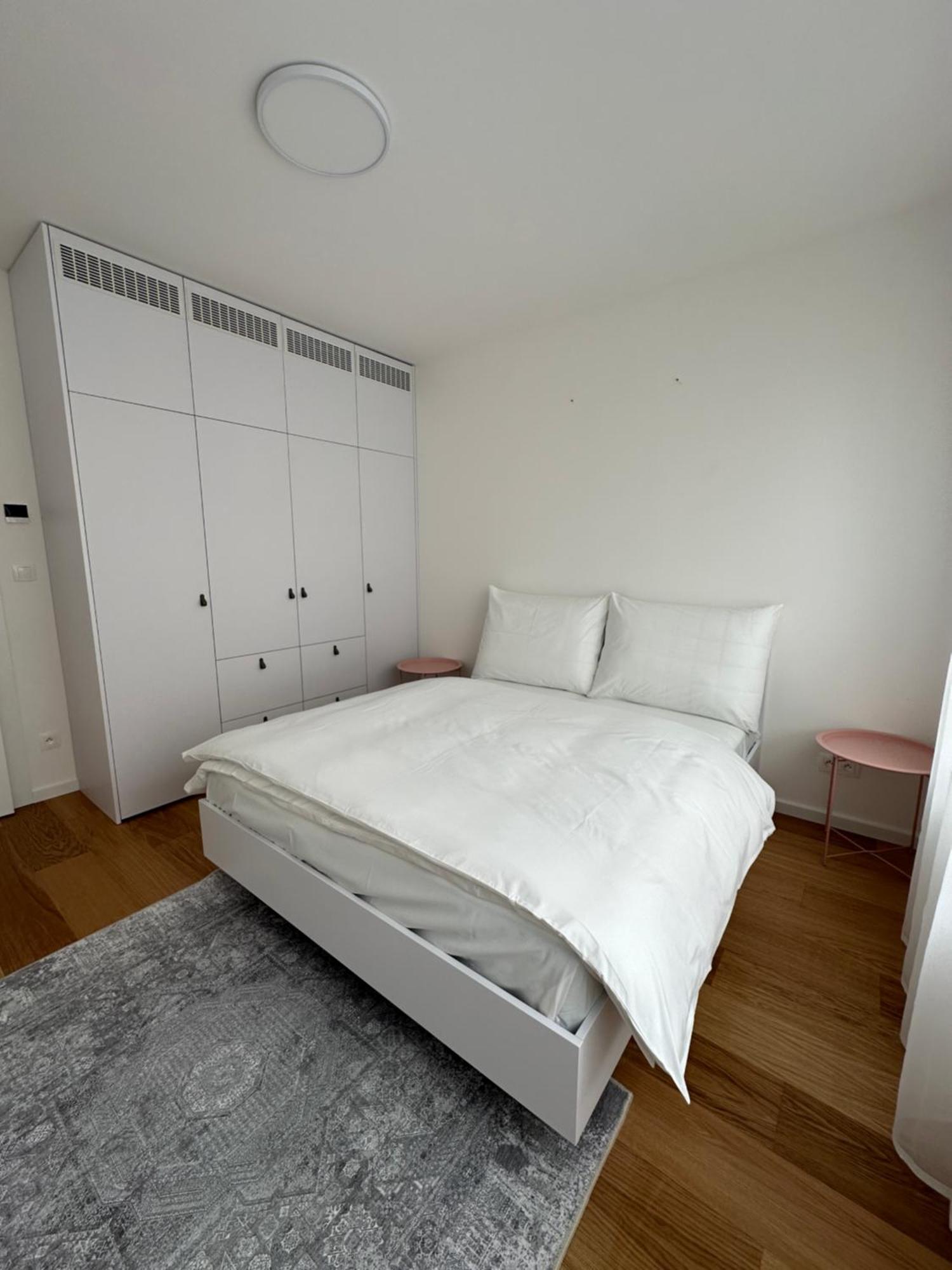 Aurora Apartments Μπρατισλάβα Εξωτερικό φωτογραφία