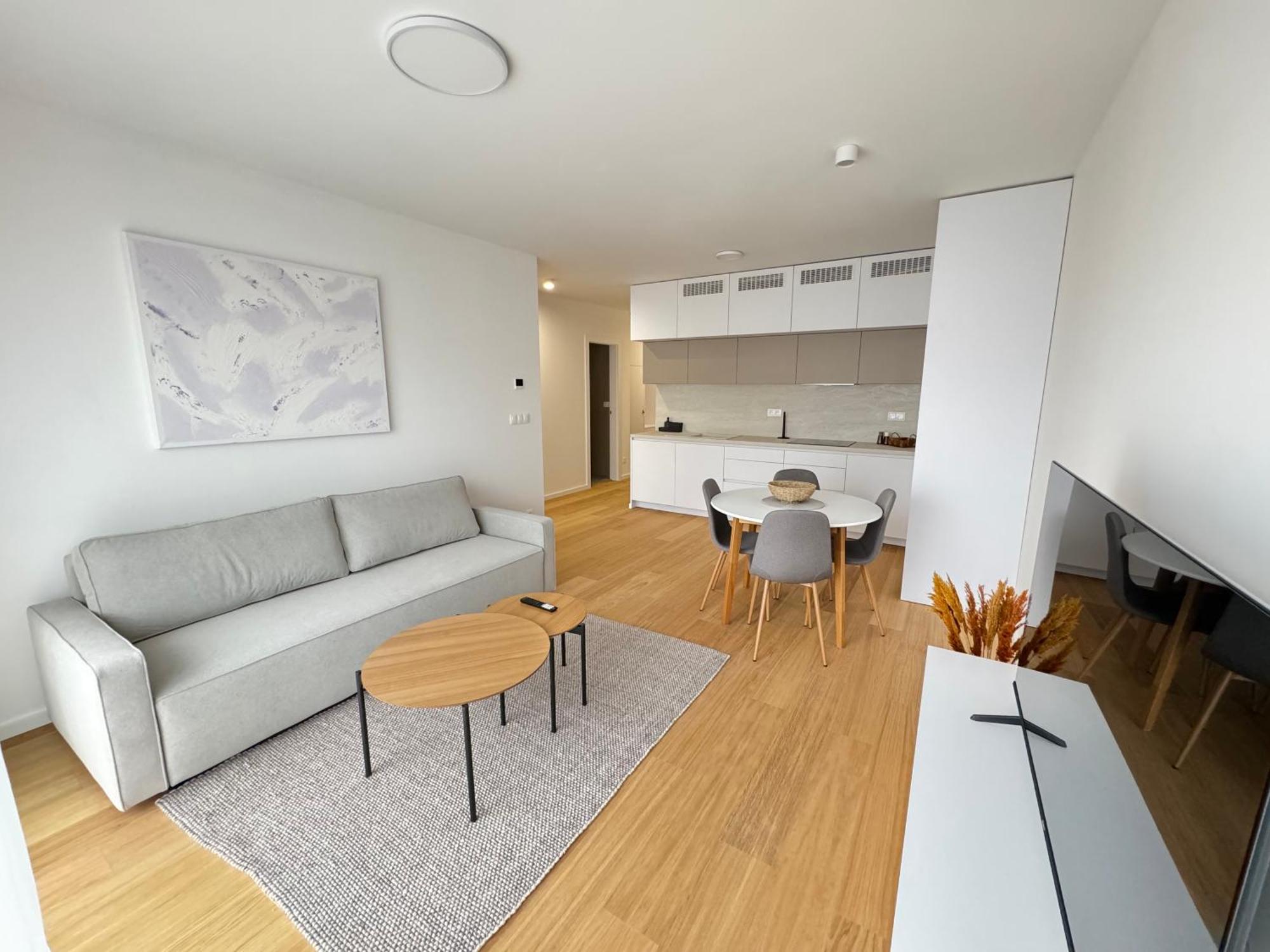 Aurora Apartments Μπρατισλάβα Εξωτερικό φωτογραφία